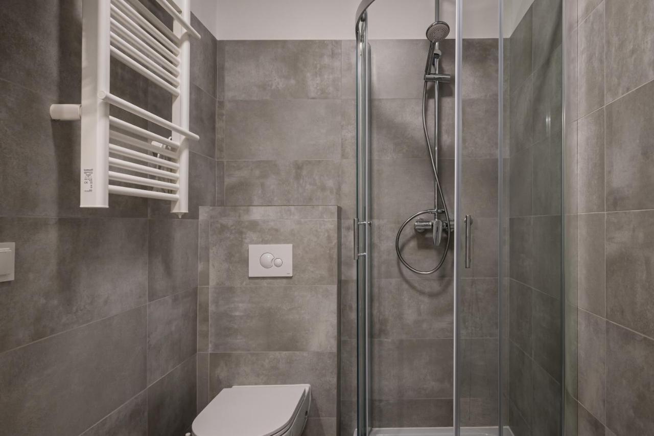 Mickiewicza Old Town Apartment Wawelofts Красков Екстериор снимка